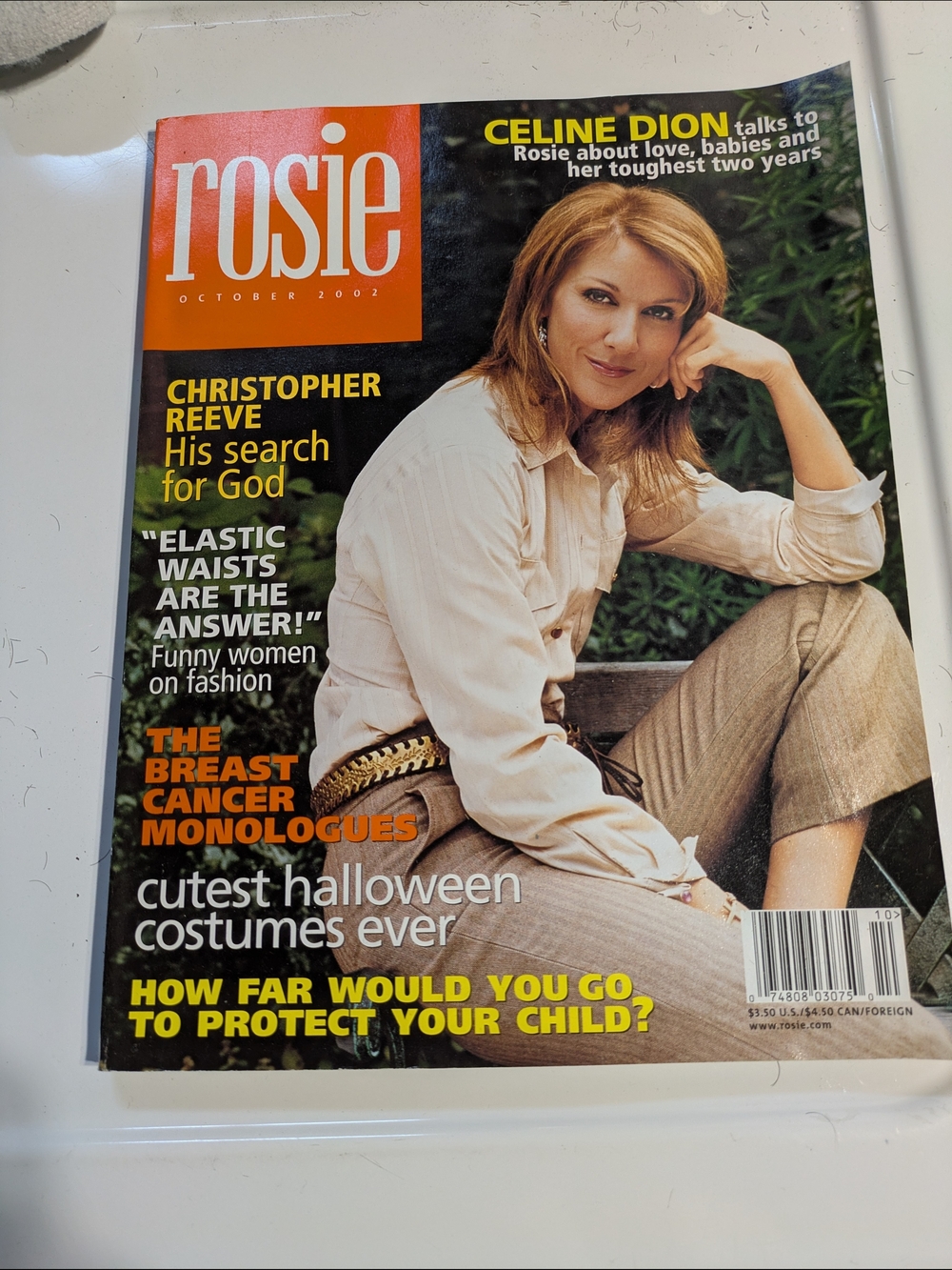 Magazine October 2002 - Cover in White & Tan